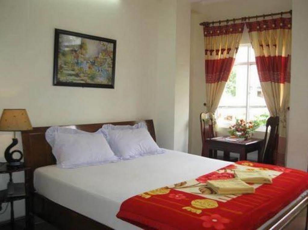 สตาร์บินดองโฮเต็ล Hotel เว้ ภายนอก รูปภาพ